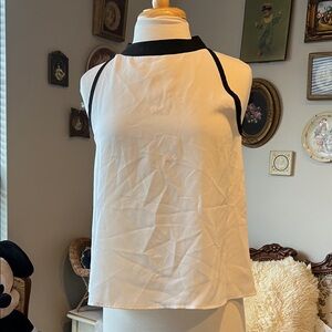 Fashion Nova Black and White Sleeveless Blouse